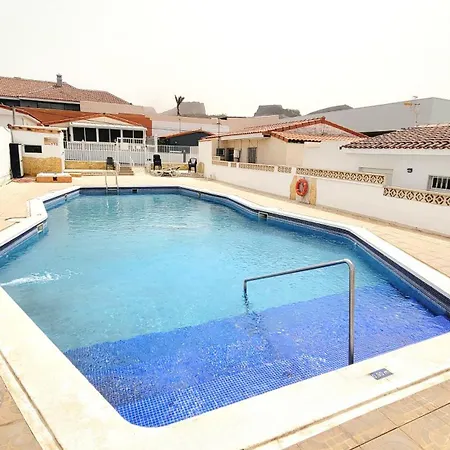 Semesterbostad Con Piscina En Aldea Blanca